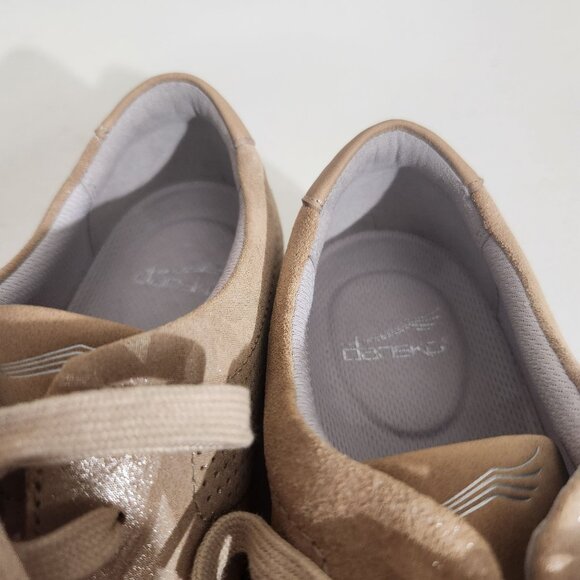 Dansko Comfortable Beige Leather Sneakers With Perforated Design & Lace-Up EU 39 - Picture 13 of 14